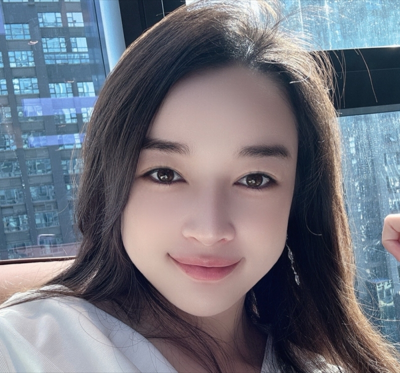 程女士